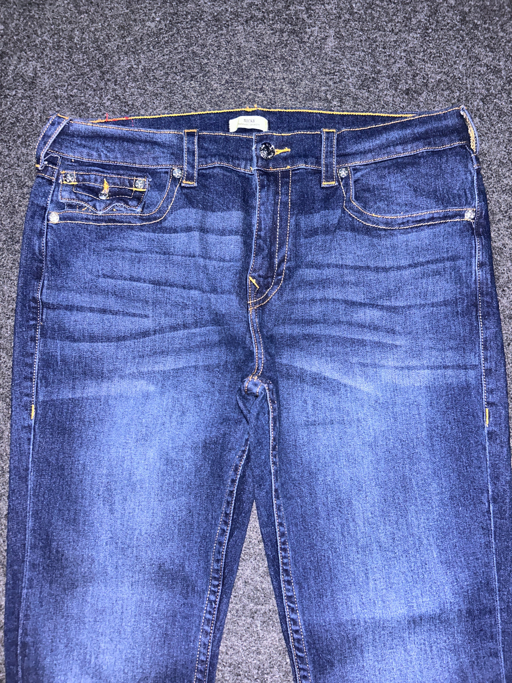 Size 36 | True Religion SN Ricky Fit Jean’s