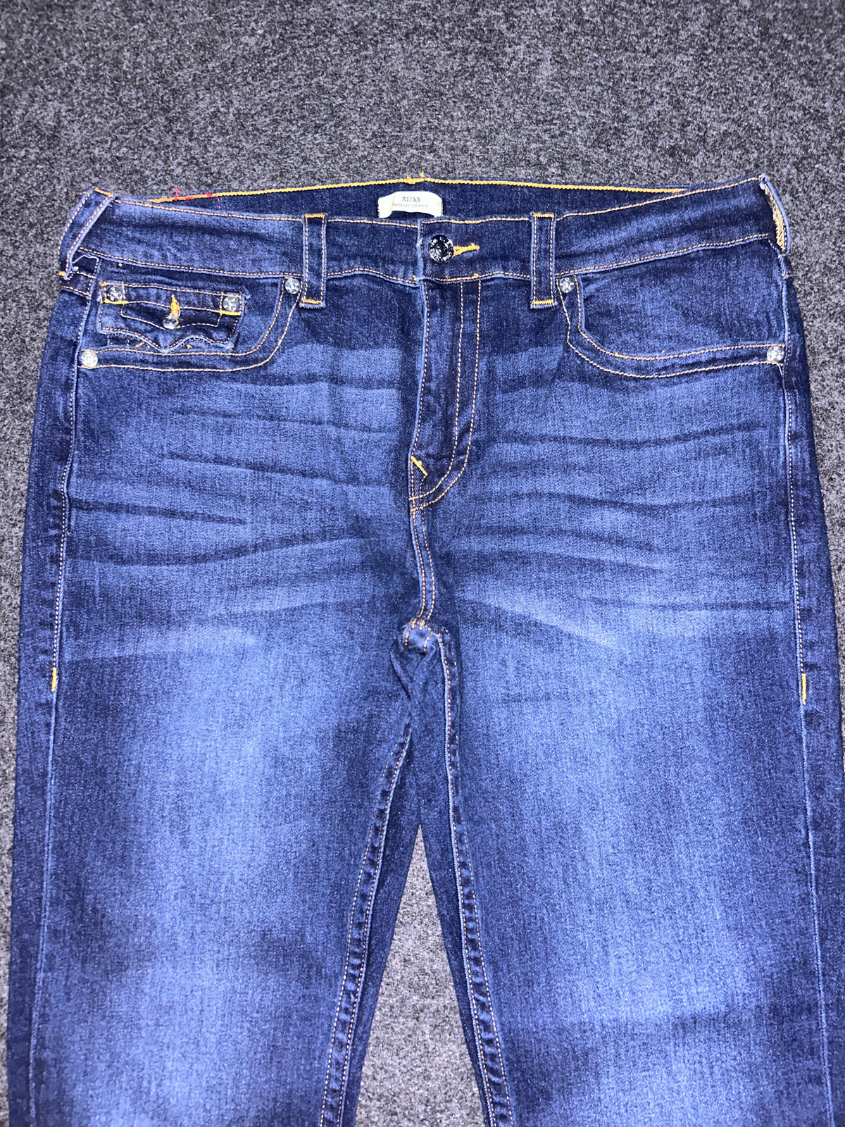 Size 36 | True Religion SN Ricky Fit Jean’s