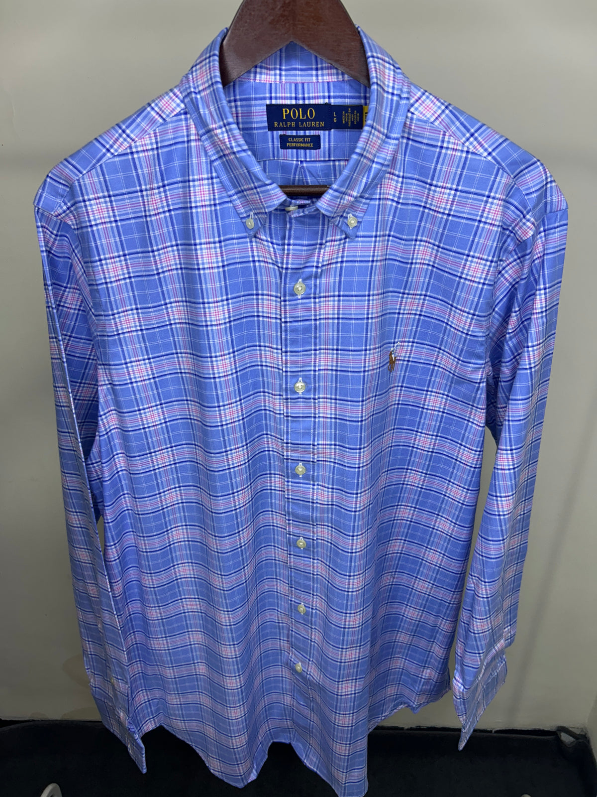 A Ralph Lauren Plaid Performance shirt / Classic fit
