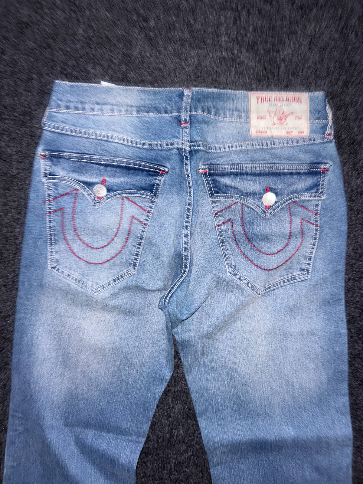 Size 32,34,36 Billy fit (bootcut) sn True religion jeans